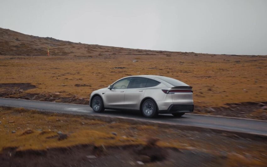 Tesla Model Y L 长轴六人座版本中国首发, 车身更长、更高, 额外增加第三排座椅, 续航里程751公里, 19.9万令吉起 305300