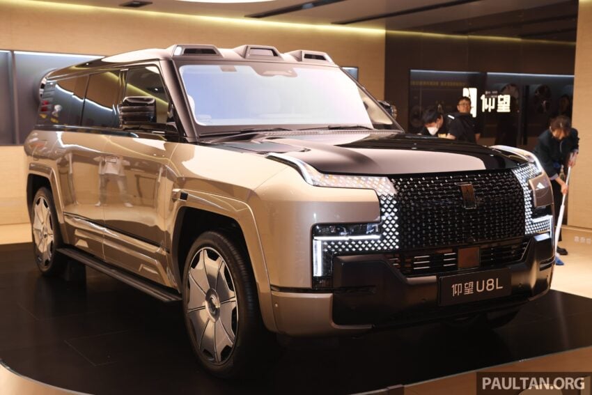 比亚迪仰望 U8L 中国正式上市, 对标 Rolls Royce Cullinan 的超奢华SUV, 2.0L油电增程系统, 售价从77.14万令吉起 304262