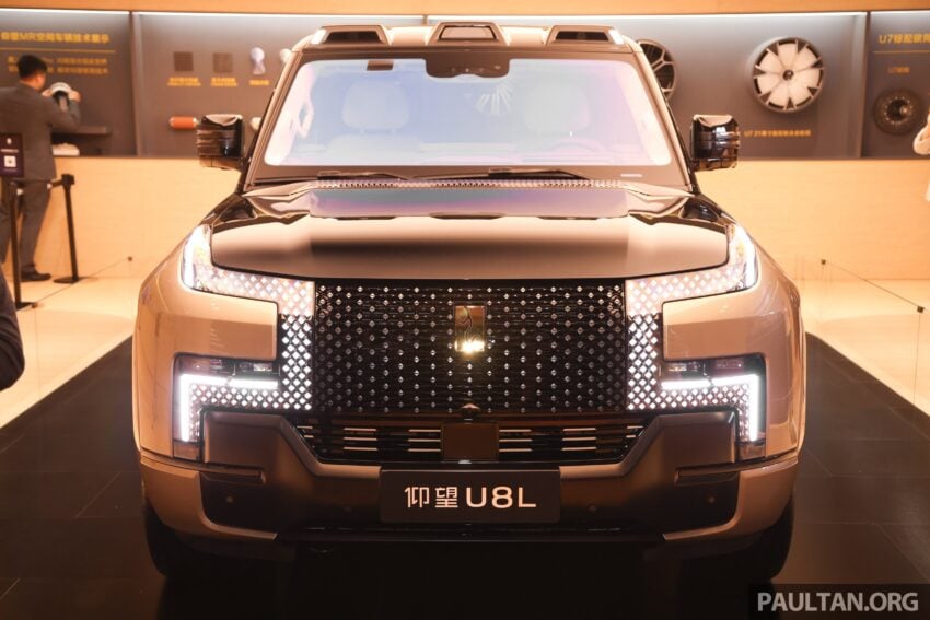 比亚迪仰望 U8L 中国正式上市, 对标 Rolls Royce Cullinan 的超奢华SUV, 2.0L油电增程系统, 售价从77.14万令吉起 304263