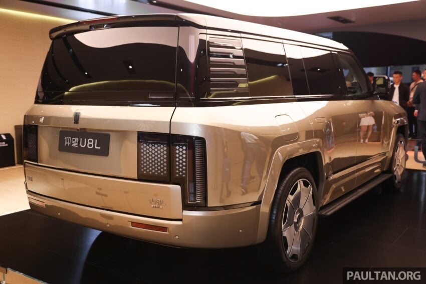 比亚迪仰望 U8L 中国正式上市, 对标 Rolls Royce Cullinan 的超奢华SUV, 2.0L油电增程系统, 售价从77.14万令吉起 304264