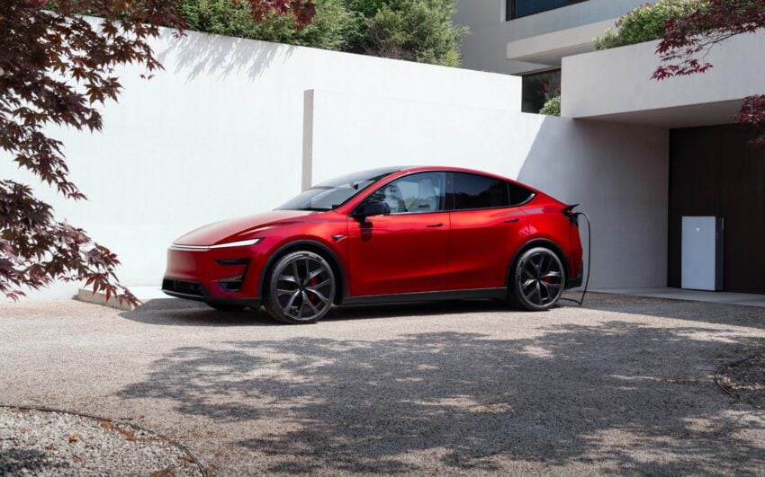 2026 Tesla Model Y Performance 全球首发, 定位车系旗舰性能版, 3.5秒破百, 极速250km/h, 续航里程可达580公里 306391