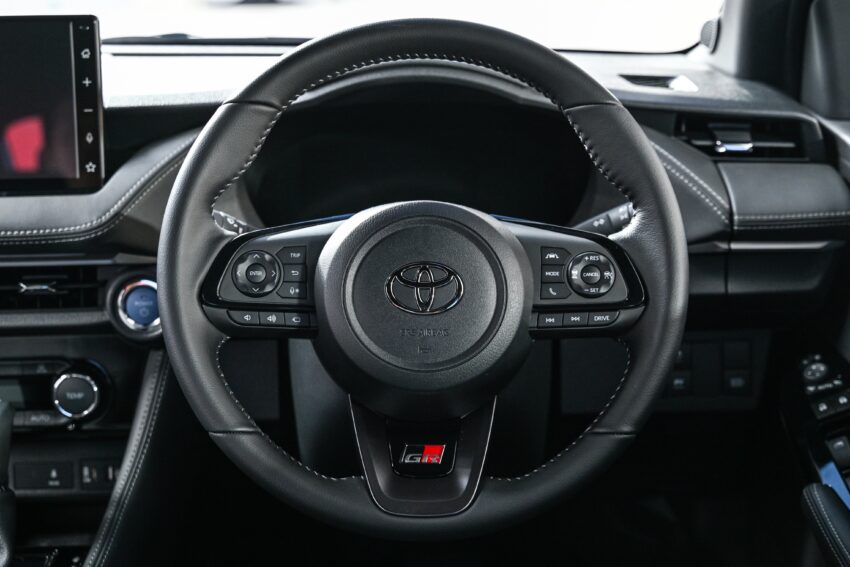 2026 Toyota Vios HEV 油电混动版泰国首发, 搭载1.5L油电混动系统, 综合油耗29.4km/L, 定位车型旗舰, 或将来马? 305587