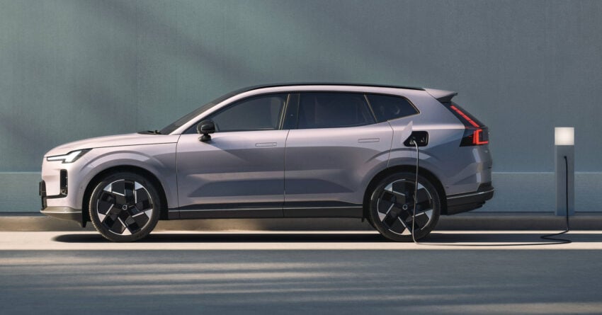 品牌首款增程插混车型，全新 Volvo XC70 正式首发！定位中大型SUV；综合续航里程破1,200公里、纯电续航212公里 306350