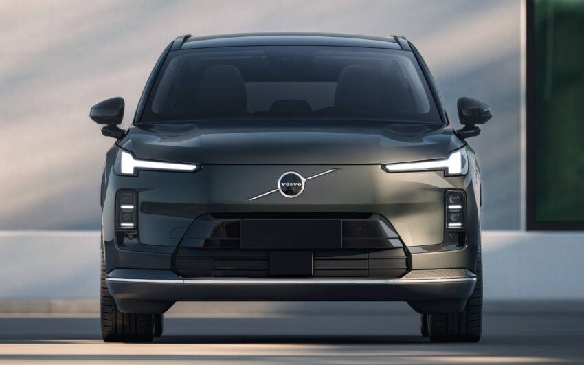 品牌首款增程插混车型，全新 Volvo XC70 正式首发！定位中大型SUV；综合续航里程破1,200公里、纯电续航212公里 306351