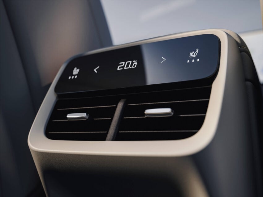 品牌首款增程插混车型，全新 Volvo XC70 正式首发！定位中大型SUV；综合续航里程破1,200公里、纯电续航212公里 306382