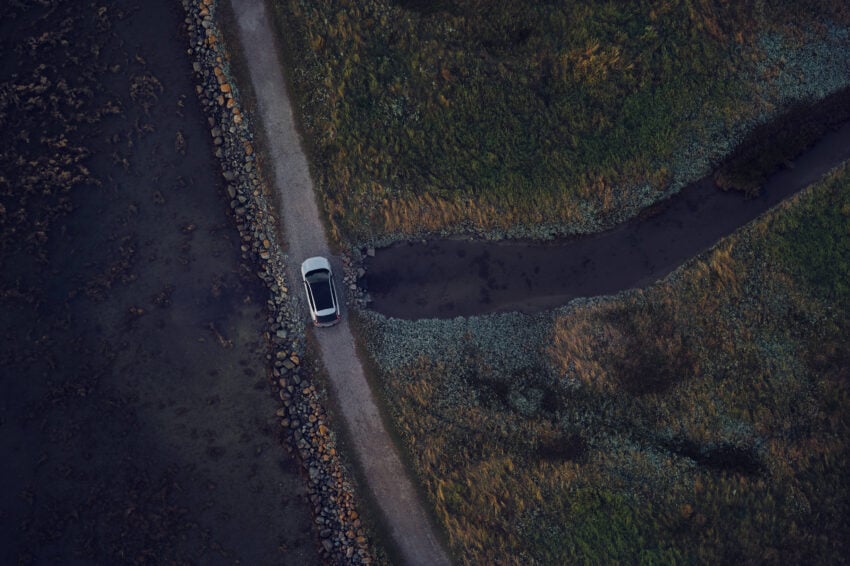 品牌首款增程插混车型，全新 Volvo XC70 正式首发！定位中大型SUV；综合续航里程破1,200公里、纯电续航212公里 306337