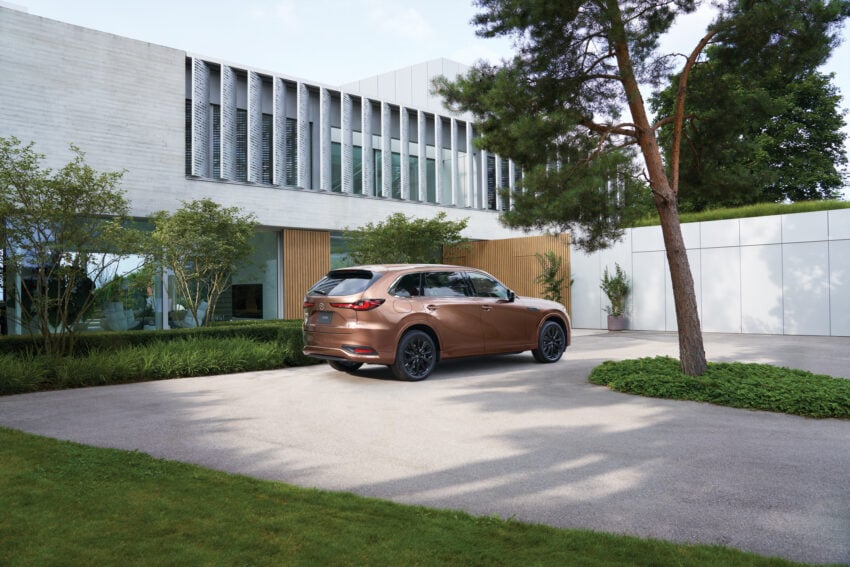 2025 Mazda CX-80 2.5G PHEV AWD 本地发布, 搭载2.5L PHEV混动系统, 综合油耗1.6L/100km, 售价33.16万令吉 306487