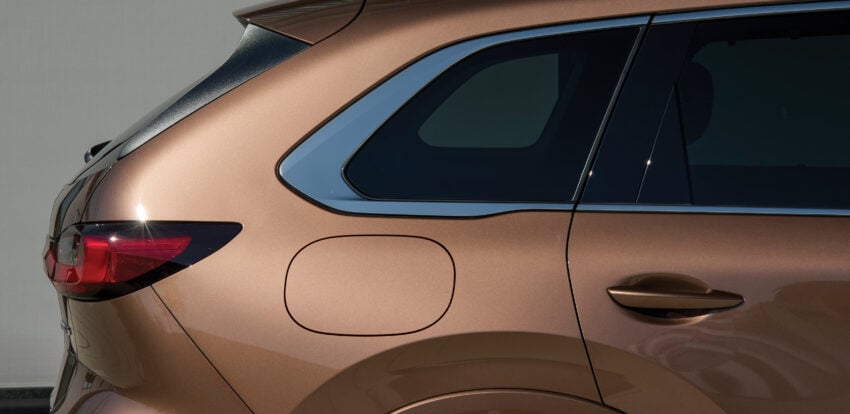2025 Mazda CX-80 2.5G PHEV AWD 本地发布, 搭载2.5L PHEV混动系统, 综合油耗1.6L/100km, 售价33.16万令吉 306489