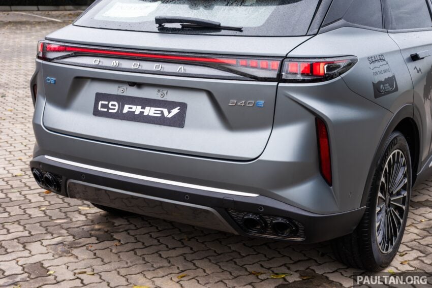 现身原厂宣传海报! Jaecoo J5 与 Omoda C9 PHEV 即将来马, 或在本月21至24日于吉隆坡 Desa Park City 亮相? 304434