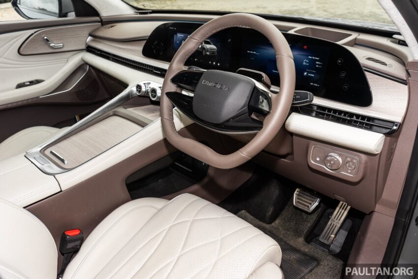现身原厂宣传海报! Jaecoo J5 与 Omoda C9 PHEV 即将来马, 或在本月21至24日于吉隆坡 Desa Park City 亮相? 304444