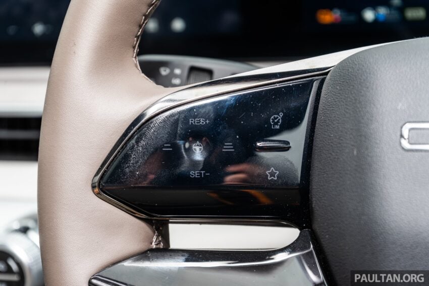 现身原厂宣传海报! Jaecoo J5 与 Omoda C9 PHEV 即将来马, 或在本月21至24日于吉隆坡 Desa Park City 亮相? 304446