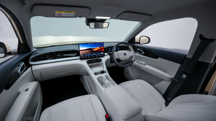 2025 Proton eMAS 5 官方规格获确认, 续航里程325公里, 21分钟从30%充电至80%, 支持无线 Apple CarPlay 304712