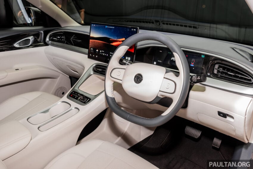 2025 Proton eMAS 5 官方规格获确认, 续航里程325公里, 21分钟从30%充电至80%, 支持无线 Apple CarPlay 304612