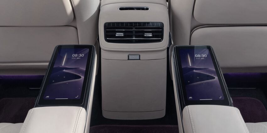 比亚迪仰望 U8L 中国正式上市, 对标 Rolls Royce Cullinan 的超奢华SUV, 2.0L油电增程系统, 售价从77.14万令吉起 304250