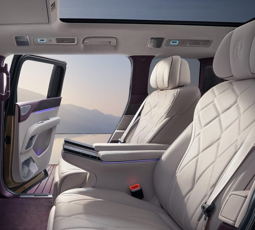 比亚迪仰望 U8L 中国正式上市, 对标 Rolls Royce Cullinan 的超奢华SUV, 2.0L油电增程系统, 售价从77.14万令吉起 304253