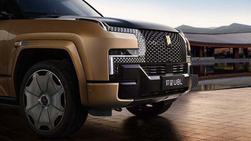 比亚迪仰望 U8L 中国正式上市, 对标 Rolls Royce Cullinan 的超奢华SUV, 2.0L油电增程系统, 售价从77.14万令吉起 304238