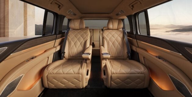 比亚迪仰望 U8L 中国正式上市, 对标 Rolls Royce Cullinan 的超奢华SUV, 2.0L油电增程系统, 售价从77.14万令吉起