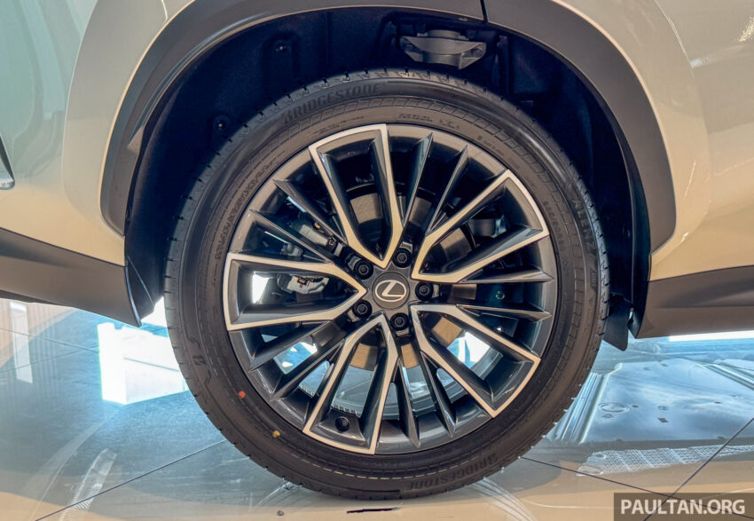 2025 Lexus NX 350h Luxury 实拍+简单试驾心得, 让人惊艳的动力表现, 依旧出色的驾驶与组装品质, 售价39.6万令吉 308914