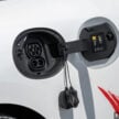 2025 MINI JCW Electric 完整实拍图集+简单评测, 续航里程371公里, 5.9秒破百, 驾驶感最纯粹的纯电动掀背小钢炮
