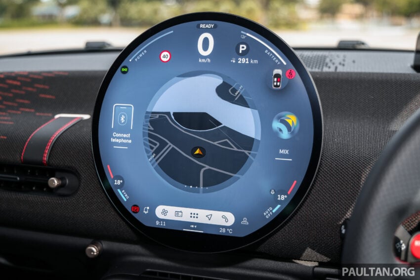 2025 MINI JCW Electric 完整实拍图集+简单评测, 续航里程371公里, 5.9秒破百, 驾驶感最纯粹的纯电动掀背小钢炮 307946