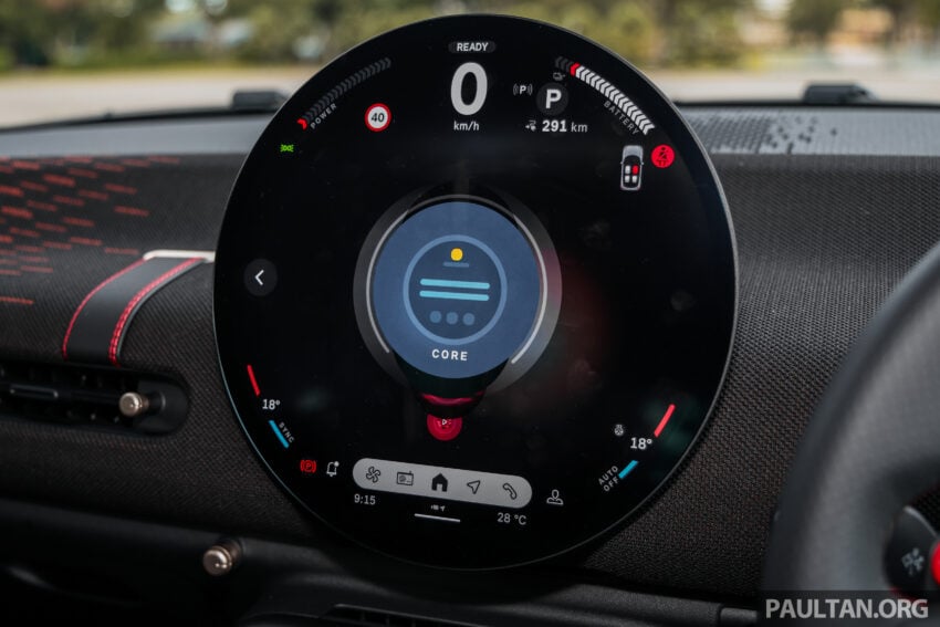 2025 MINI JCW Electric 完整实拍图集+简单评测, 续航里程371公里, 5.9秒破百, 驾驶感最纯粹的纯电动掀背小钢炮 307971
