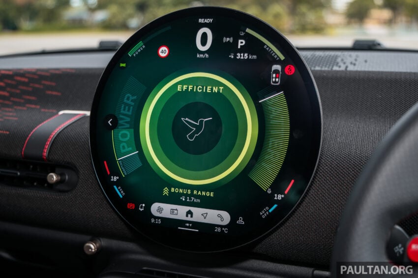 2025 MINI JCW Electric 完整实拍图集+简单评测, 续航里程371公里, 5.9秒破百, 驾驶感最纯粹的纯电动掀背小钢炮 307975