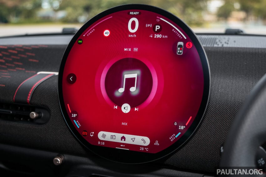2025 MINI JCW Electric 完整实拍图集+简单评测, 续航里程371公里, 5.9秒破百, 驾驶感最纯粹的纯电动掀背小钢炮 307979