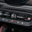 2025 MINI JCW Electric 完整实拍图集+简单评测, 续航里程371公里, 5.9秒破百, 驾驶感最纯粹的纯电动掀背小钢炮