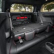 2025 MINI JCW Electric 完整实拍图集+简单评测, 续航里程371公里, 5.9秒破百, 驾驶感最纯粹的纯电动掀背小钢炮