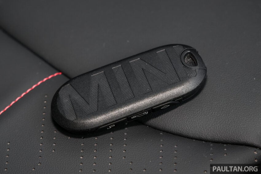 试驾：MINI JCW Aceman Electric，电动时代的卡丁车味 308846