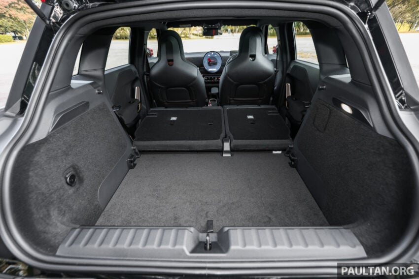 试驾：MINI JCW Aceman Electric，电动时代的卡丁车味 308875
