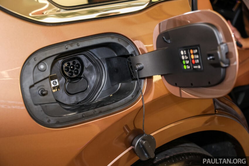 2025 Mazda CX-80 2.5G PHEV AWD 本地发布, 搭载2.5L PHEV混动系统, 综合油耗1.6L/100km, 售价33.16万令吉 306676