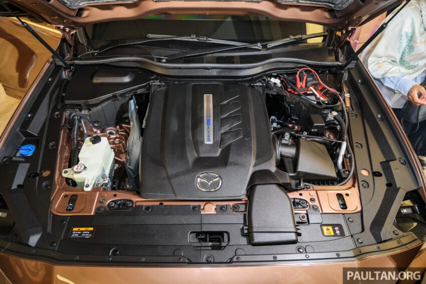 2025 Mazda CX-80 2.5G PHEV AWD 本地发布, 搭载2.5L PHEV混动系统, 综合油耗1.6L/100km, 售价33.16万令吉 306688