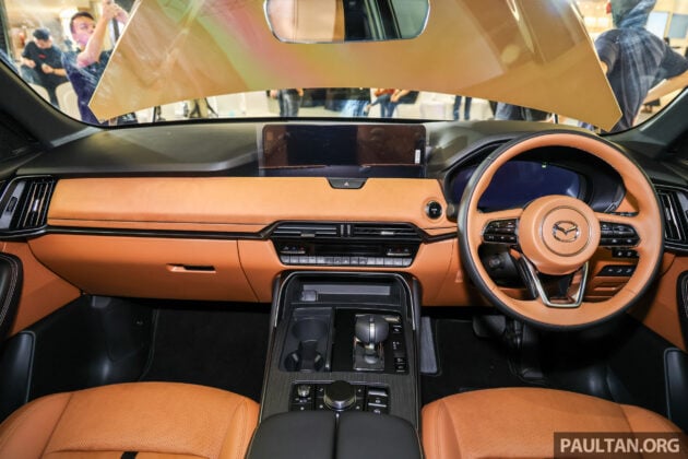 2025 Mazda CX-80 2.5G PHEV AWD 本地发布, 搭载2.5L PHEV混动系统, 综合油耗1.6L/100km, 售价33.16万令吉