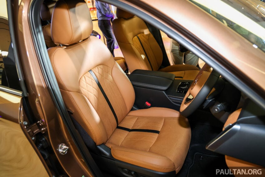 2025 Mazda CX-80 2.5G PHEV AWD 本地发布, 搭载2.5L PHEV混动系统, 综合油耗1.6L/100km, 售价33.16万令吉 306721