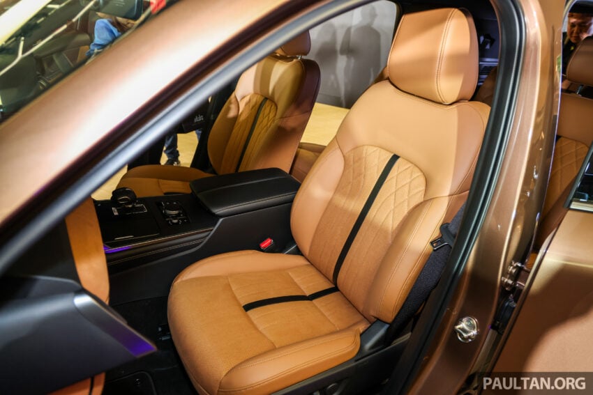 2025 Mazda CX-80 2.5G PHEV AWD 本地发布, 搭载2.5L PHEV混动系统, 综合油耗1.6L/100km, 售价33.16万令吉 306724