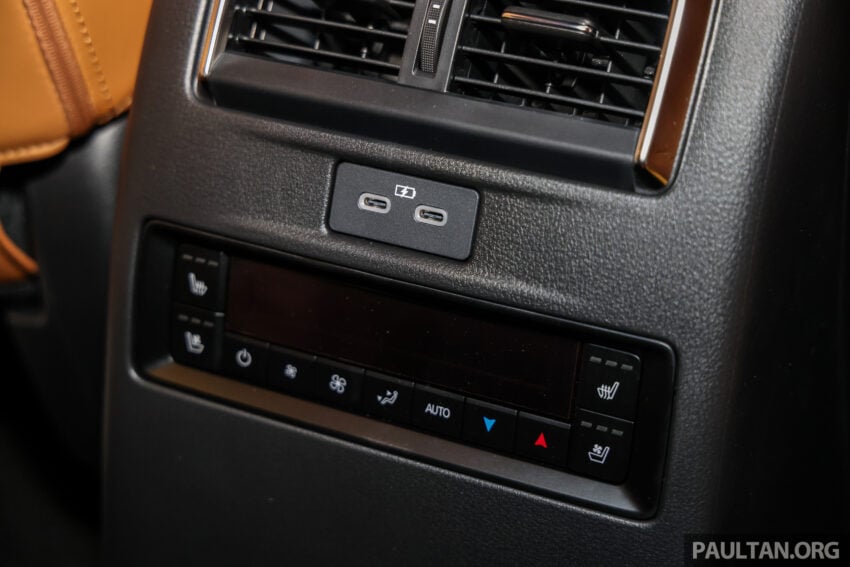 2025 Mazda CX-80 2.5G PHEV AWD 本地发布, 搭载2.5L PHEV混动系统, 综合油耗1.6L/100km, 售价33.16万令吉 306733