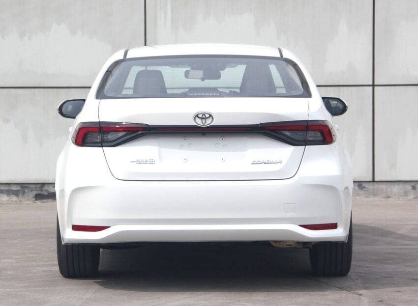 2026 Toyota Corolla Sedan 小改款中国工信部申报信息首曝！全新面貌，采用与 Prius 相似的前脸造型，明年来马？ 307868