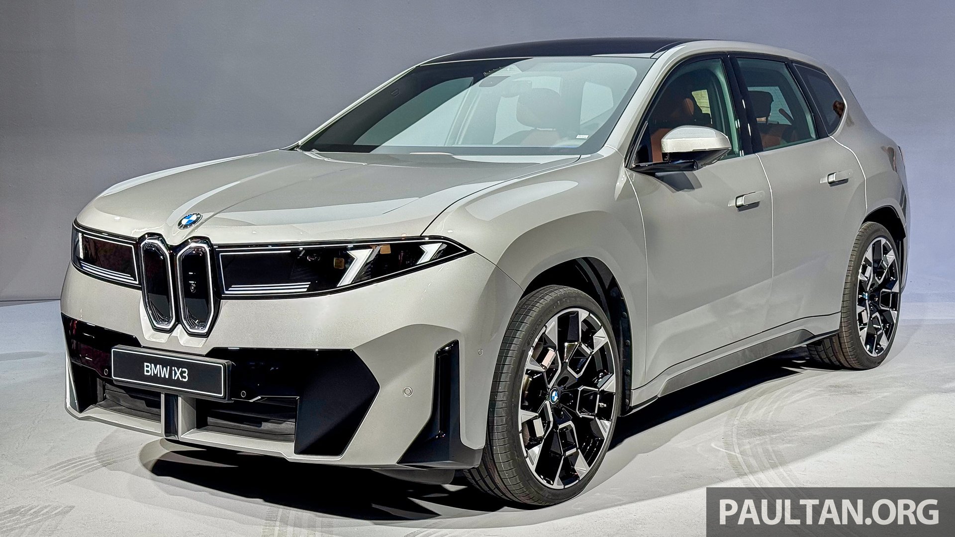 2026 BMW iX3 NA5 重磅发表！新世代 Neue Klasse 平台首款量产车型，浑身诸多新科技，WLTP续航里程805公里