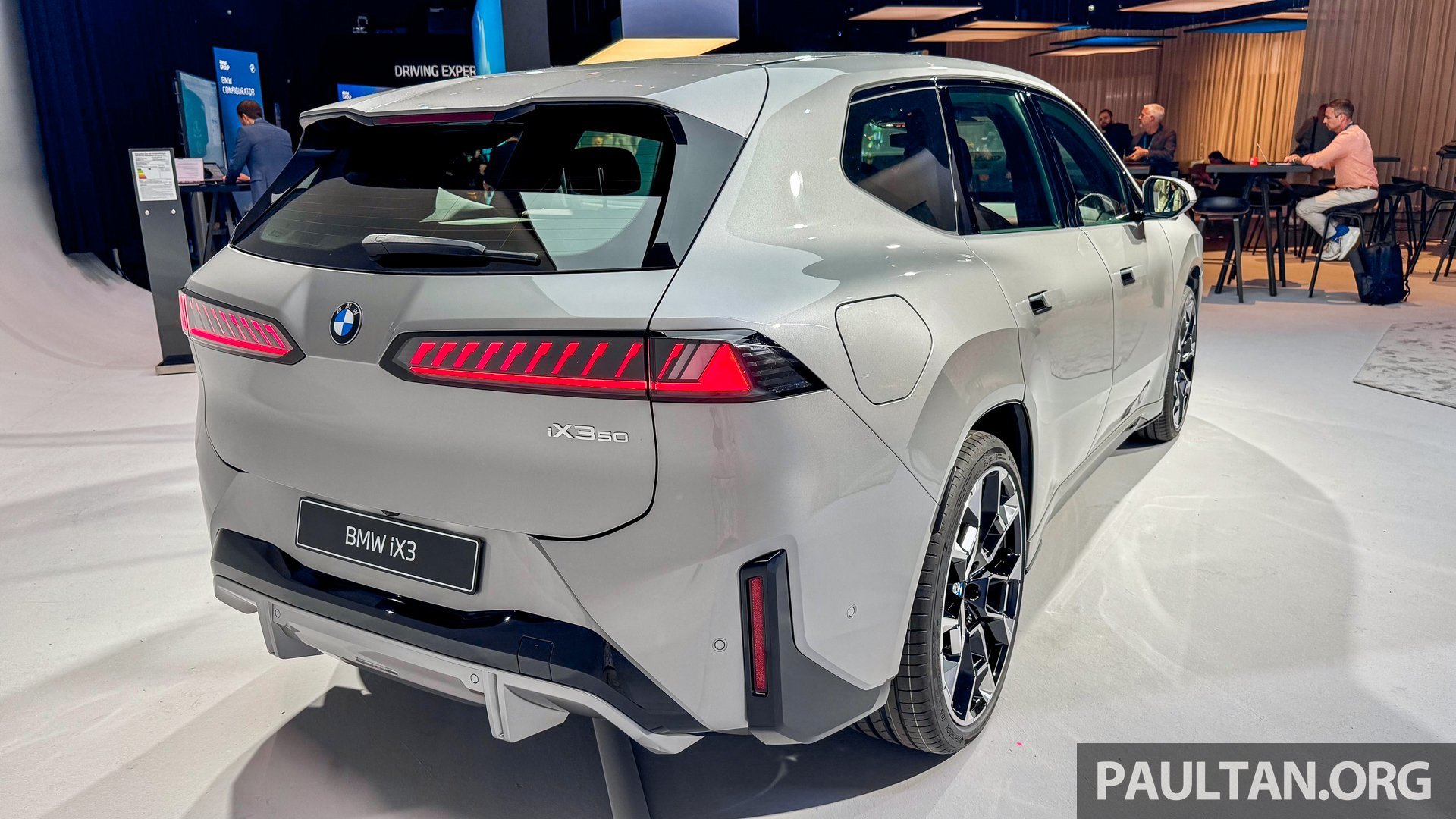 2026 BMW iX3 NA5 重磅发表！新世代 Neue Klasse 平台首款量产车型，浑身诸多新科技，WLTP续航里程805公里