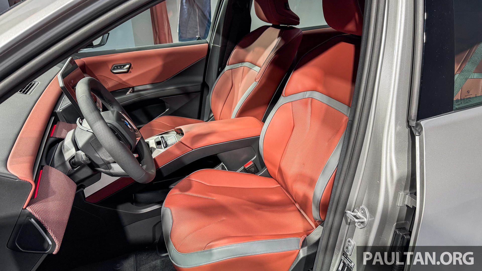 2026 BMW iX3 NA5 重磅发表！新世代 Neue Klasse 平台首款量产车型，浑身诸多新科技，WLTP续航里程805公里