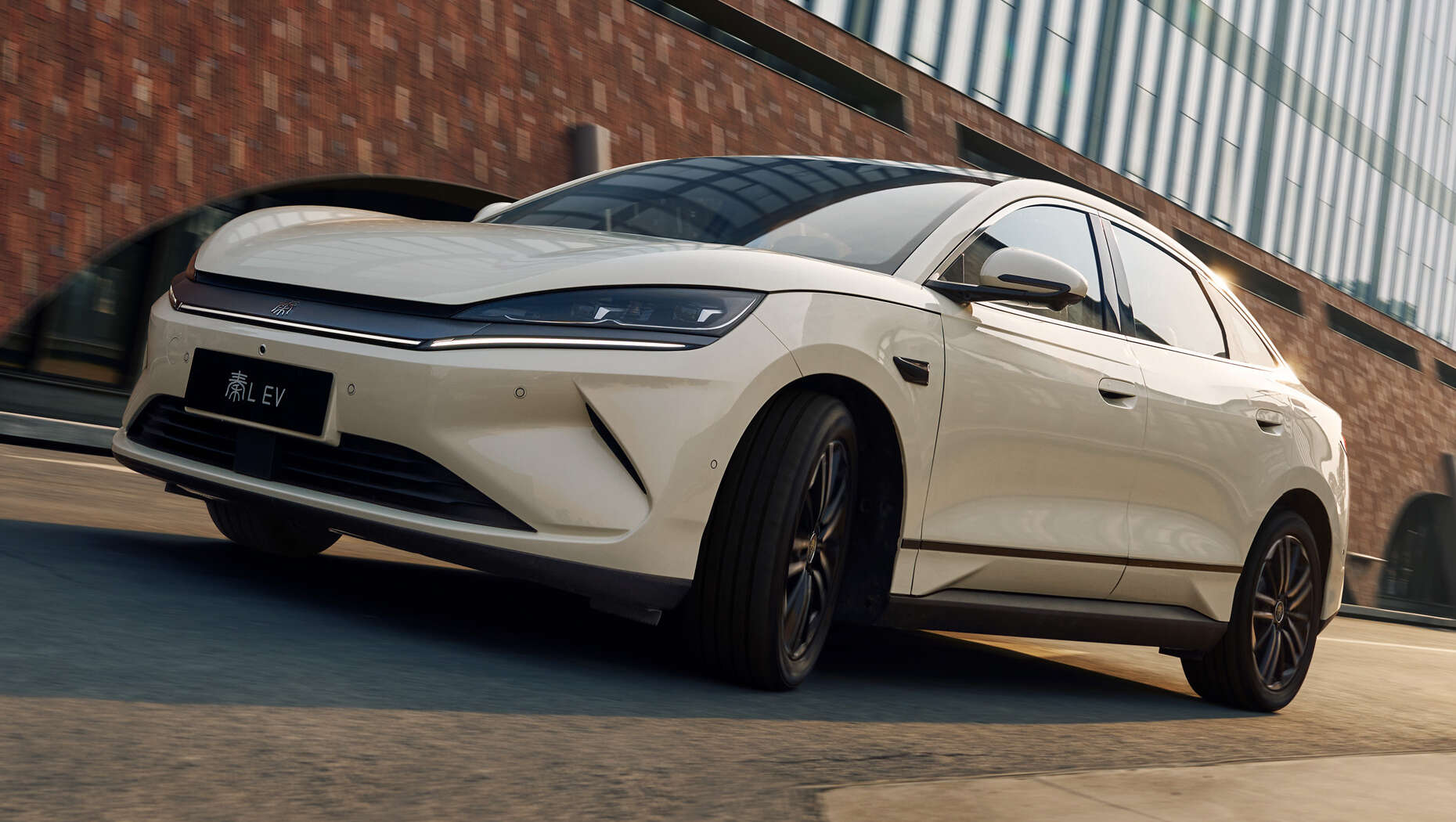 BYD Seal 6 EV 本地最新预告释出！前身或为比亚迪王朝系列的秦L EV，单马达后驱设定，CLTC续航里程达545公里
