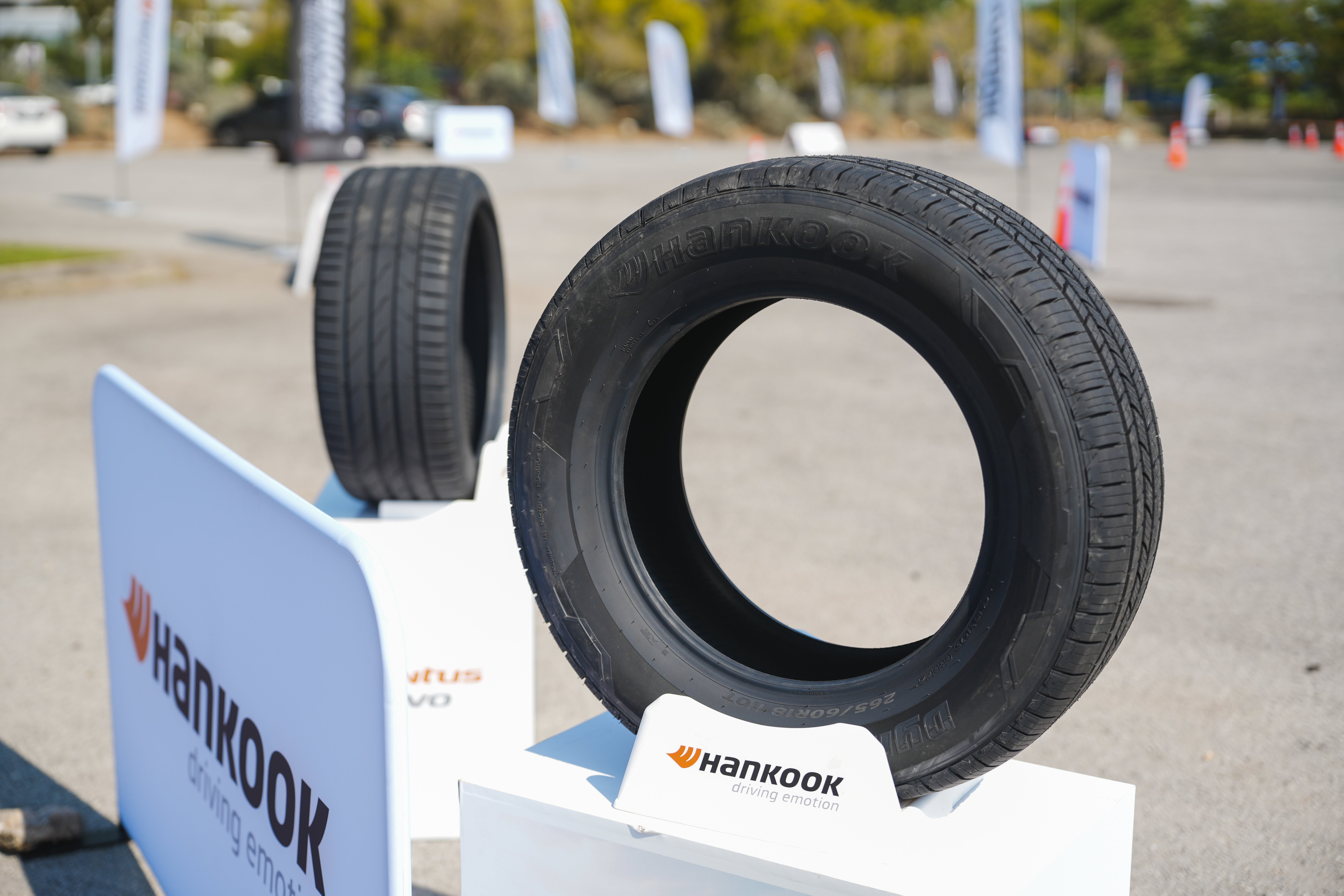 Hankook Ventus evo 超高性能系列及 Dynapro HT2 SUV 专用轮胎本地发布！两款新轮胎更耐磨，行驶寿命显著提升