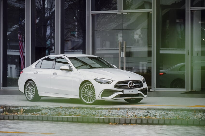 2025 Mercedes-Benz C200 AMG Line 本地上市, 标配原厂AMG运动化套件, 1.5L四缸微型油电, 官方售价29.3万 307411