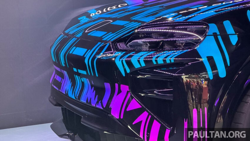 Porsche 发布 11 kW 无线 AC 充电技术！号称全球首家提供无线充电方案的车企，下一代纯电动 Cayenne 率先适配 306994