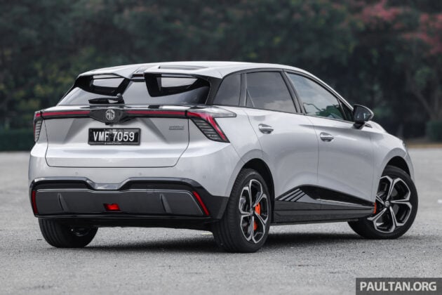 MG4 本地降价, 降幅最高超过2.8万, 如今从RM100,888起