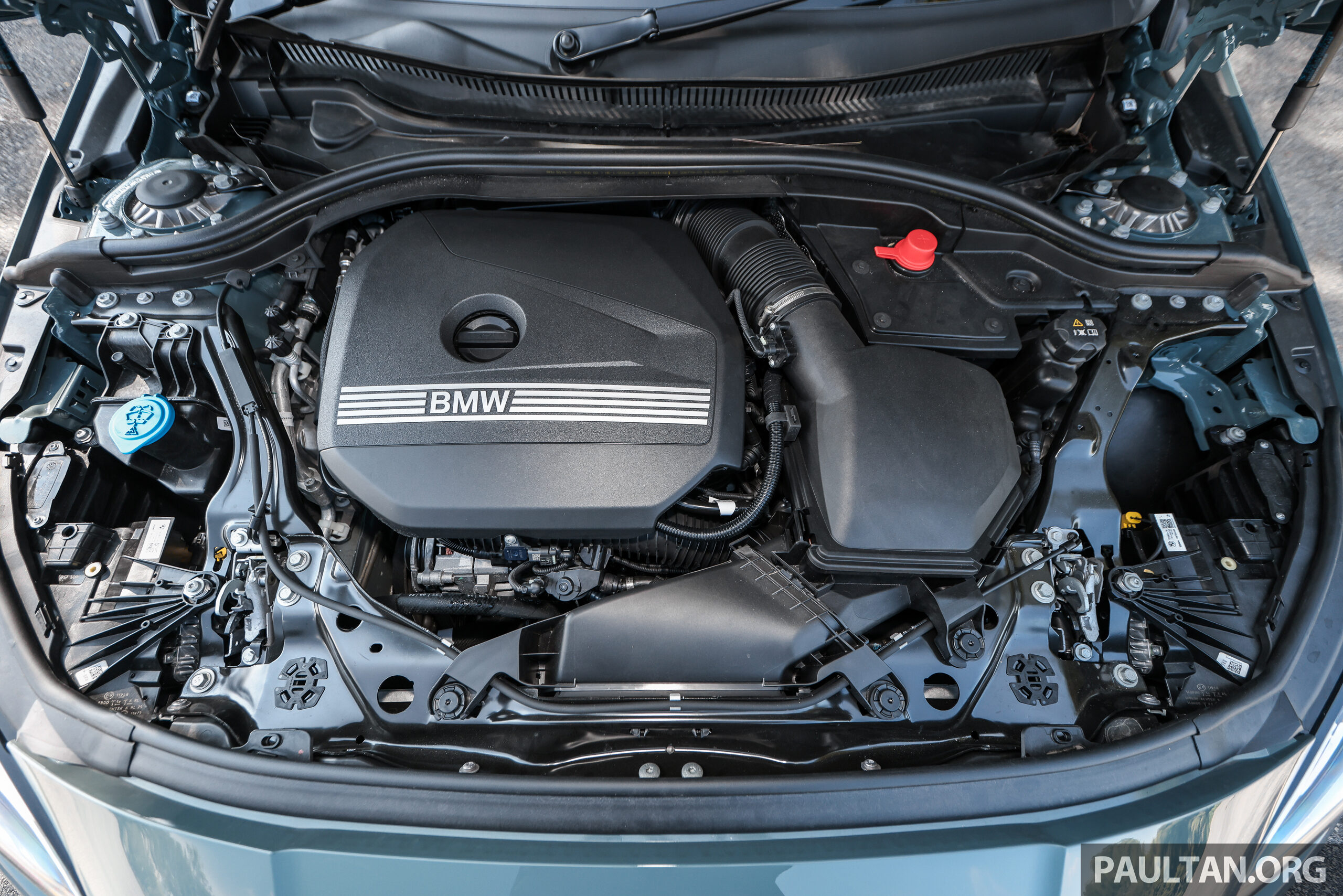 试驾:F74 BMW 218 Gran Coupé,最平易近人德系轿跑