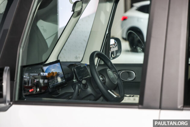BYD Racco 亮相东京车展, 品牌首款针对日本市场而研发的纯电动K-Car, 续航里程最长可达180公里, 车身长度仅3.4米