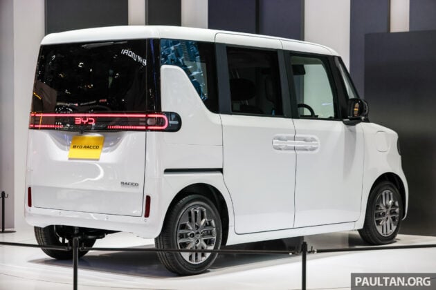 BYD Racco 亮相东京车展, 品牌首款针对日本市场而研发的纯电动K-Car, 续航里程最长可达180公里, 车身长度仅3.4米