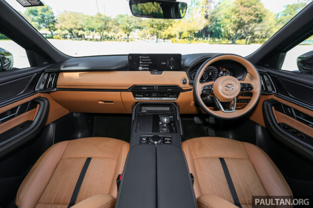 2025 Mazda CX-80 完整新车实拍图集, 搭载2.5L PHEV油电混动系统+8AT, 综合油耗1.6L/100km, 售价29.7万令吉